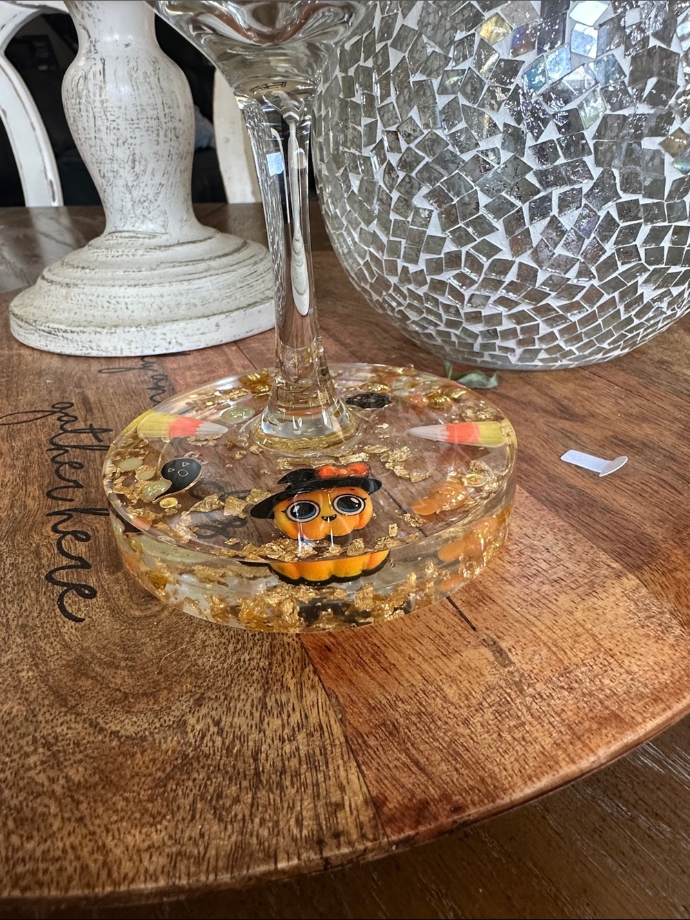 🎃Halloween 👻 wine glass with epoxy resin base - Picture 5 of 5